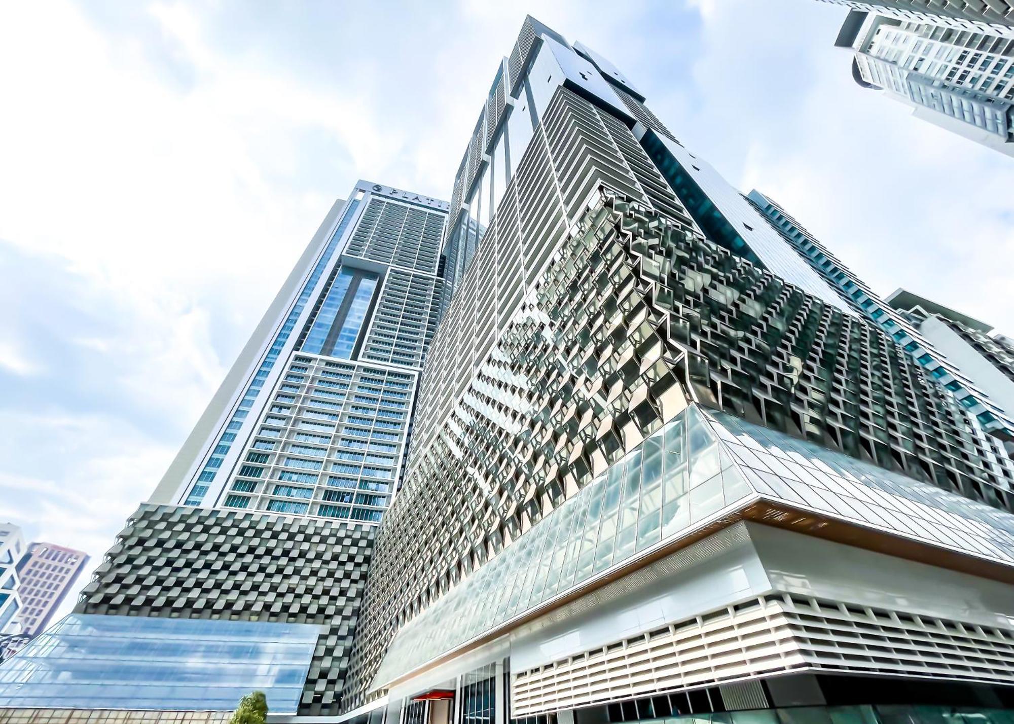 Face Kl Tower Klcc Pavilion By Kimiro Kuala Lumpur Exterior foto